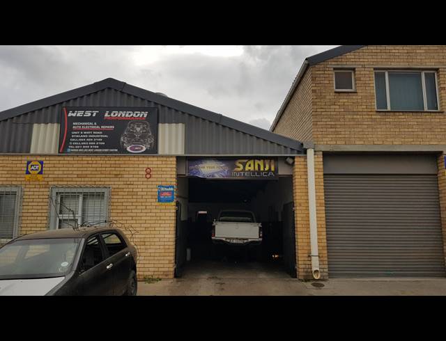 235M² FACTORY FOR SALE IN STIKLAND